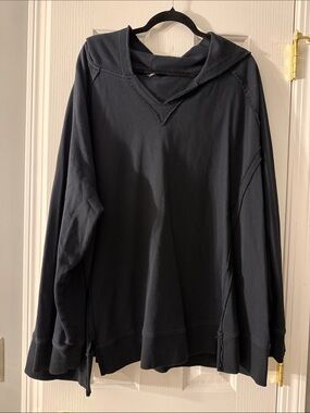 Torrid Black Hooded Pullover Sweatshirt